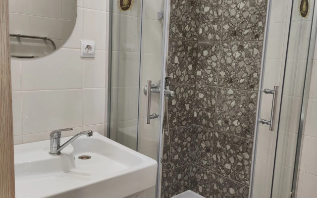 Квартира Чистая и Уютная Студия в Новом Доме