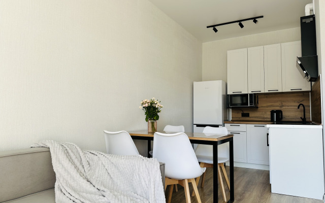 Апартаменты на Летчика Позднякова