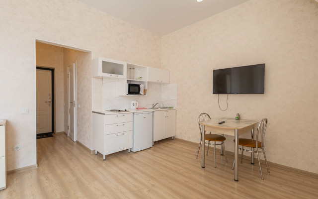 Апартаменты Современная студия возле озера