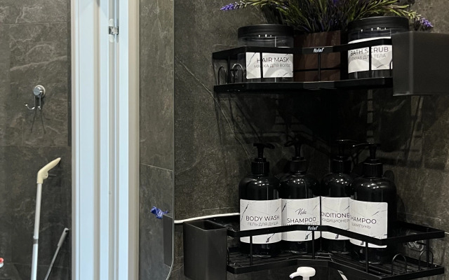 V Tsentre S Vidom Na More Flat