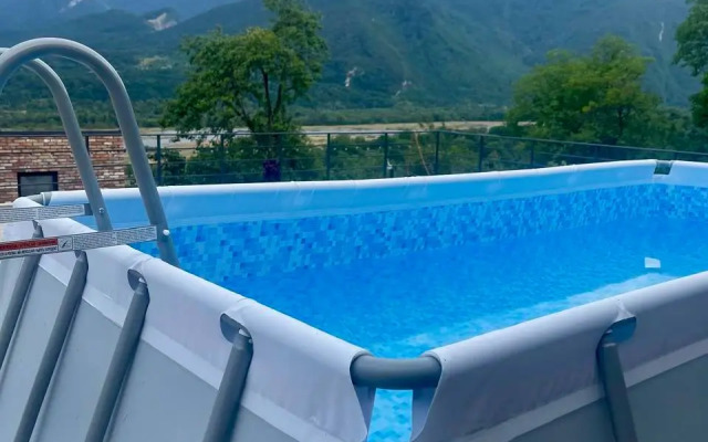 Частный Дом Aura на Интернациональной 106