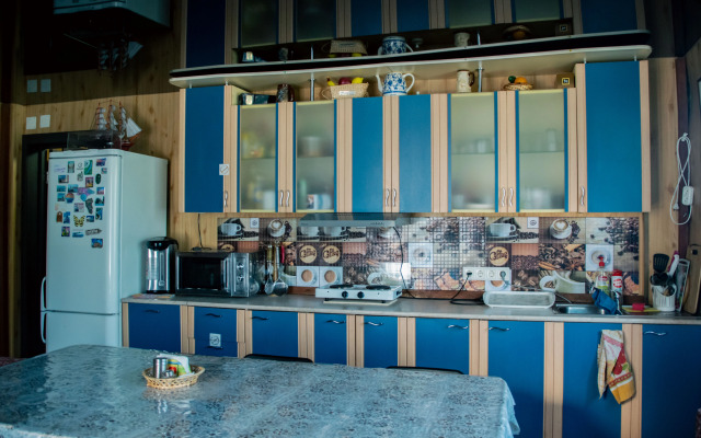 Manzherok Guest House