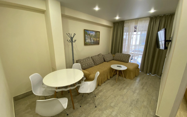 Апартаменты Каньон 3 с террасой