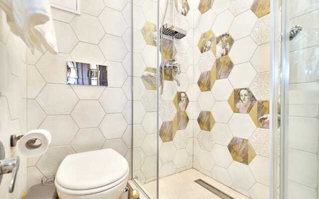 Апартаменты Улучшенные Критик Отдыхает на Литейном