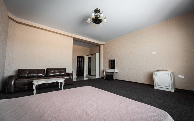 Rio Hotel