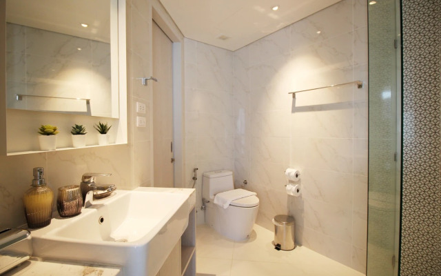 Lakeview 1BR – Laguna Beach Apartments