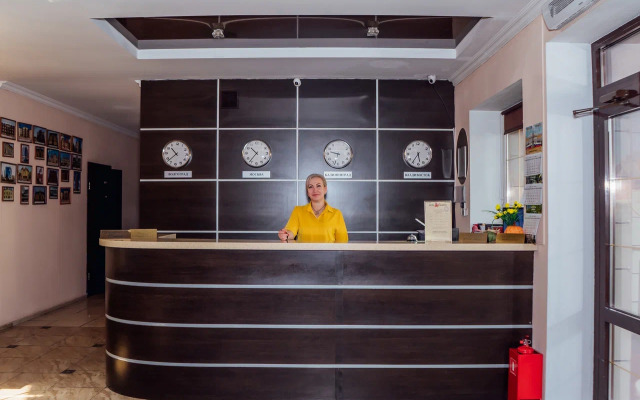 Marton Pobeda Hotel