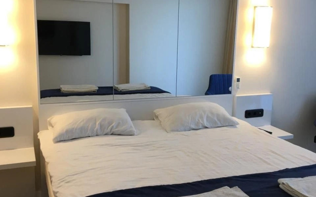 Апартаменты Orbi City