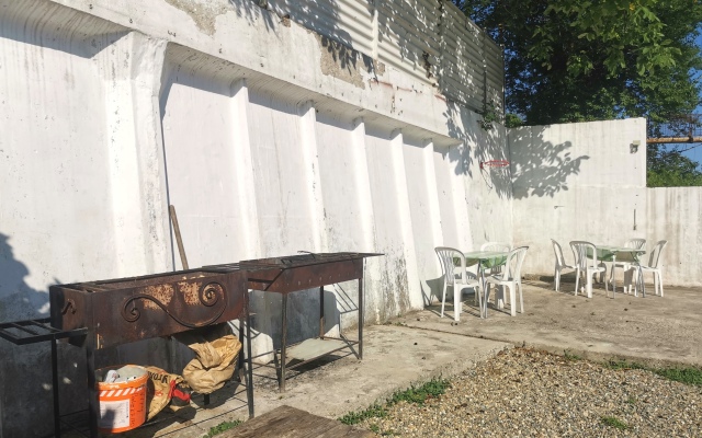 Ellis Guest House