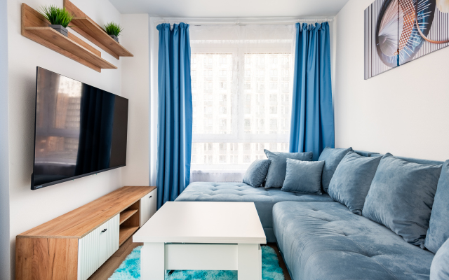 prostornaya vidovaya uglovaya uyutnaya evrotryoshka do 5 gostej flat