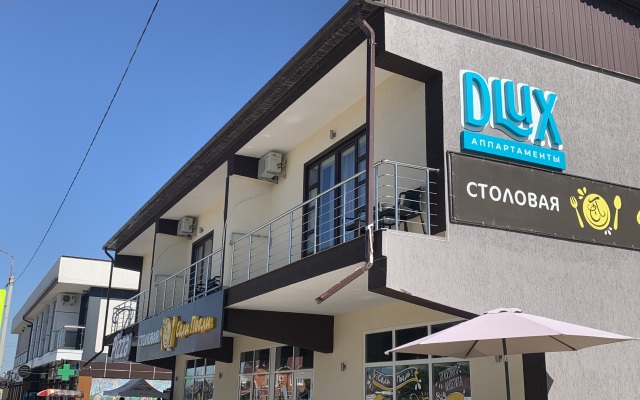 Dlux Apart Hotel