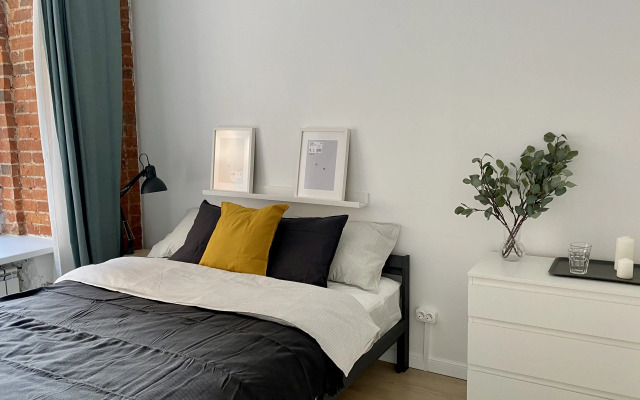 Мебелированная комната на Садовнической (1)