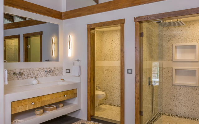 Private Bays & Islands Villa