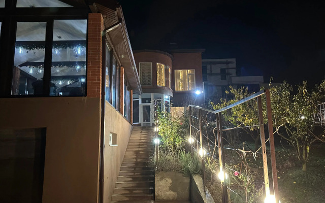 Частный Дом в Абрау