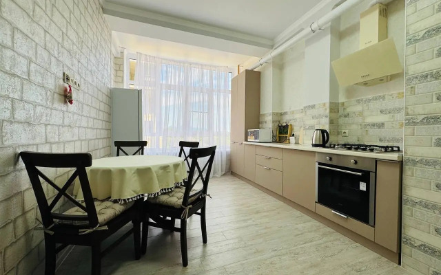 Uyutnaya Dvushka v Kurortnoy Zone Flat