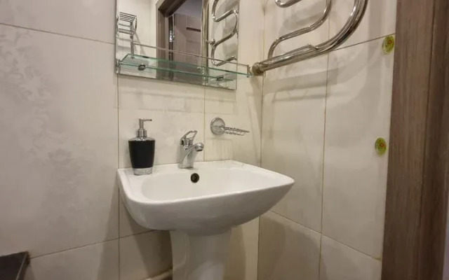 Na Lermontova  Flat