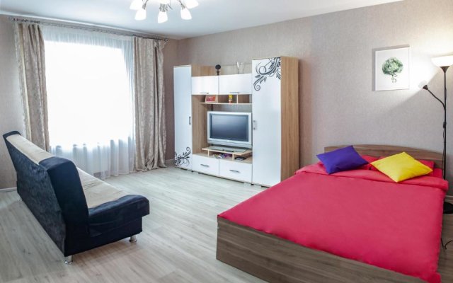 "9 Nochey" Na Sofyi Kovalevskoy 16 #2 Apartments