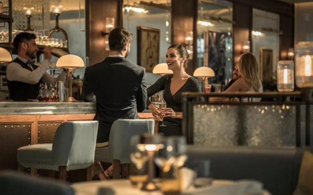 Four Seasons Hotel Dubai International Financial Centre