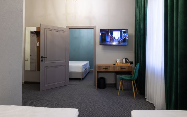 Oazis Hotel