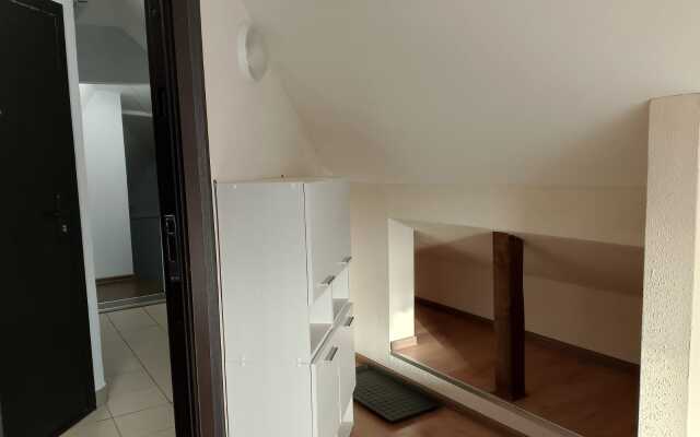 Apartments on Yunaya 21