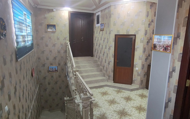Fayz Hostel