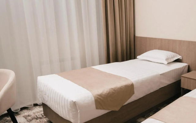 Grand Castle Hotel