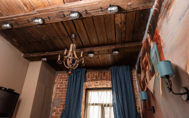 Апартаменты Дом у Реки loft Усадьба на Черниговской