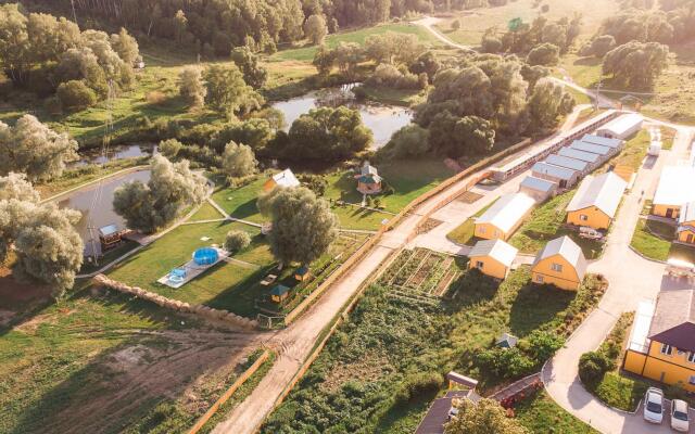 Podvorye Lukino Farm