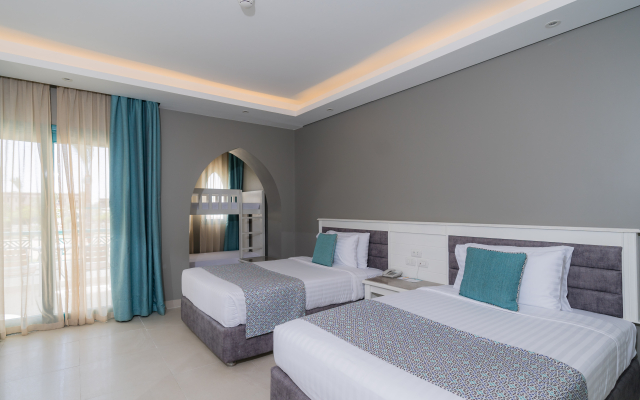 SUNRISE Garden Beach Resort