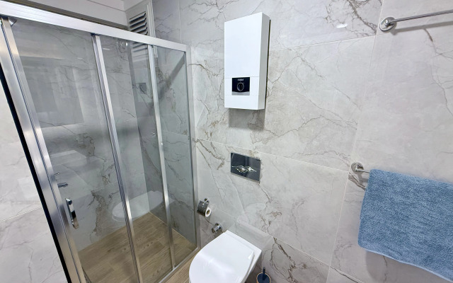 V 100 Metrakh ot Plyazha Cleopatra Apartments