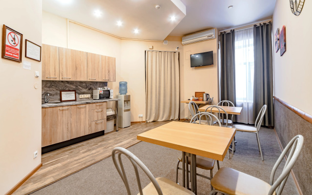 Filippov Na Nevskom 142 Guest House