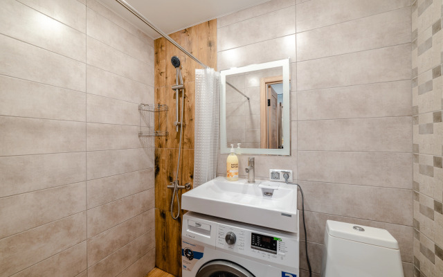 Апартаменты 5 Апартхаус на Инициативной