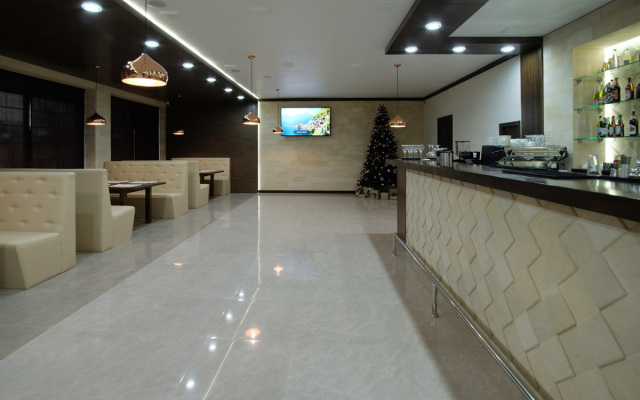 Menua Hotel