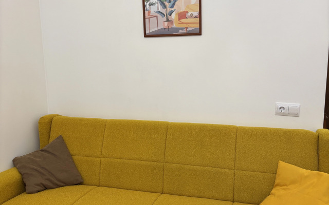 Stilnaya Kvartira ryadom s Morem i Parkom Flat