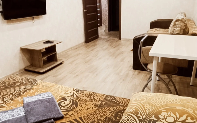 Квартира на Яновского 3