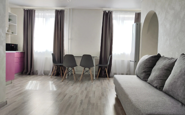 Panda Home vozle TTs Ostrov i TTs Kristall Apartment