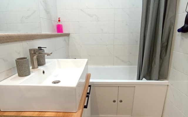 Апартаменты в 203 микрорайоне 25