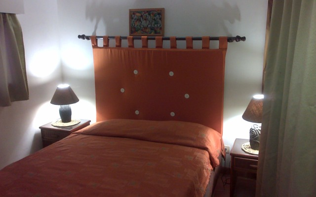 Residencia Del Paseo Apart-Hotel