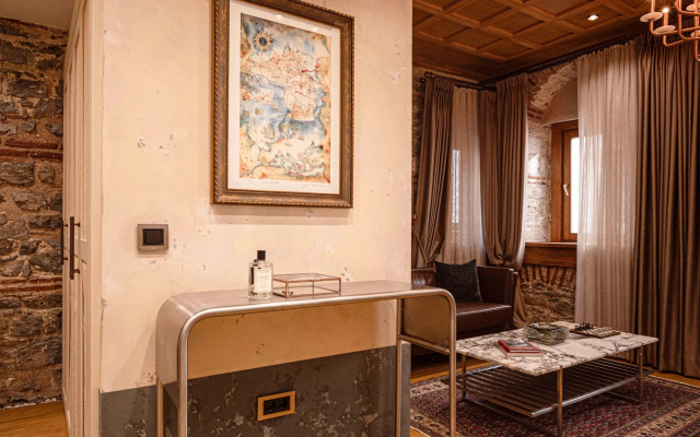 Stone Inn Galata Hotel
