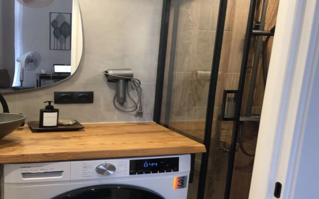 Dzenkhoum Prioritet Flat