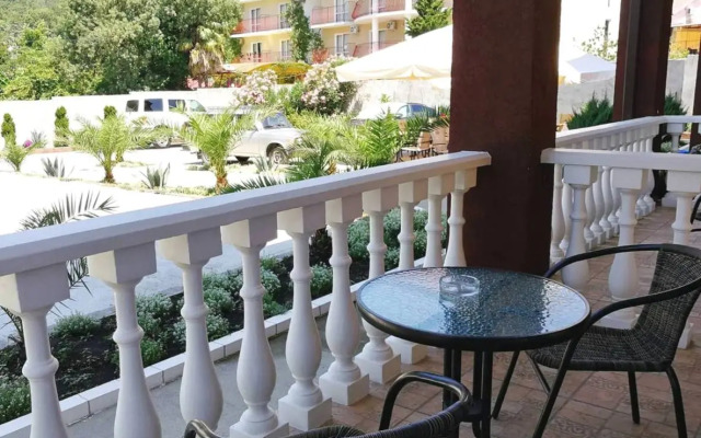 Elion Na Dekabristov Guest house