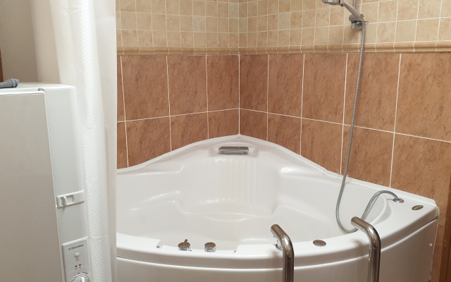 Апартаменты Зеленая лампа Уткинская 10