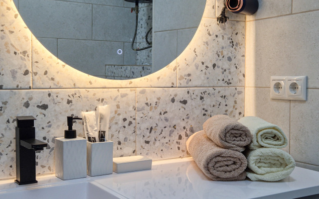 Dvukhurovnevaya Na 12 Etazhe S Vozmozhnostyyu Beskontaktnogo Zaseleniya Flat