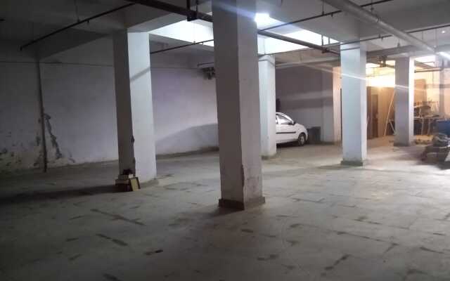 Airport Hotel Tashree