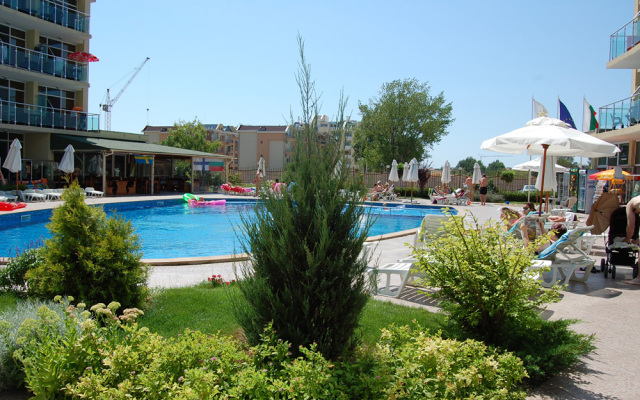 Menada Julia Apartments