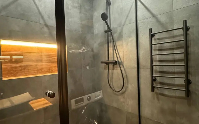 Апартаменты c Балконом Два Ангела