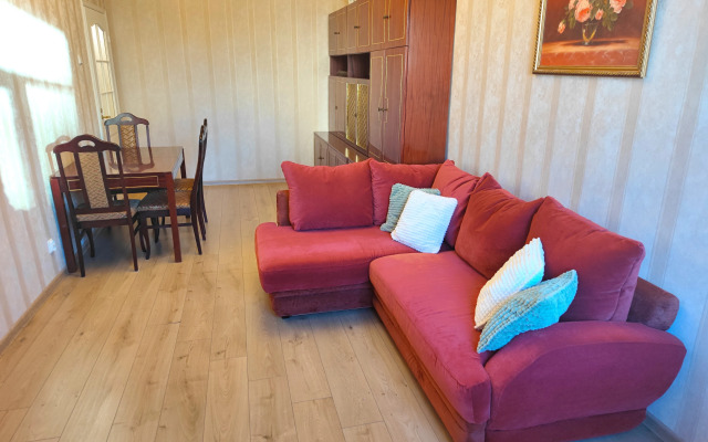 Апартаменты Камелот с шикарным видом на Невский проспект