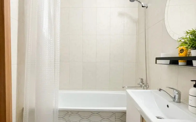 Almaz Siti Ogni Avtozavoda Flat