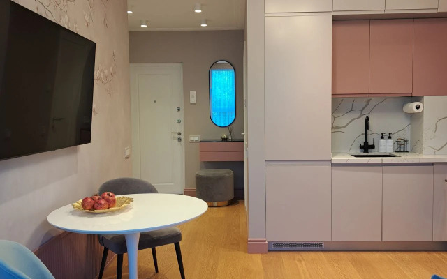 V Tsentre Sochi U Morya Apartment