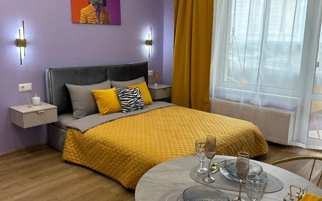 Dizayn Kudrovo s Kachelyyu Apartments